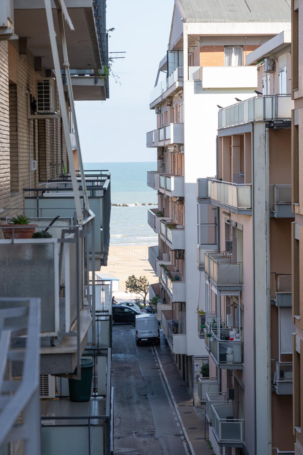 Apartamento Perfetto 120mq, 2 Suite, 2 Bagni, Area Fitness A 200mt Dal Mare E Centro *