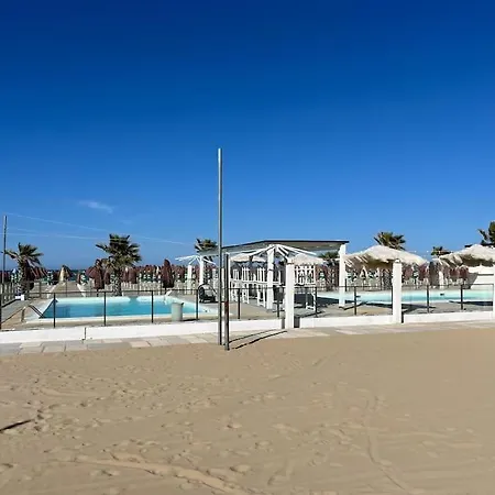 Soggiorno Perfetto 120Mq, 2 Suite, 2 Bagni, Area Fitness A 200Mt Dal Mare E Centro Pescara Exterior foto